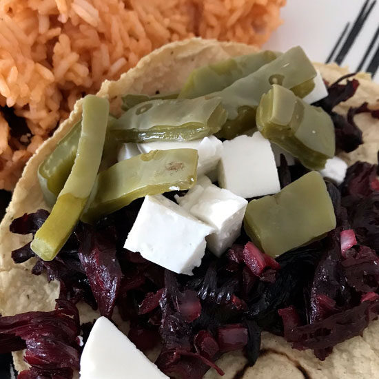 Receta: Tacos de Jamaica con Nopales - Godinez Gourmet